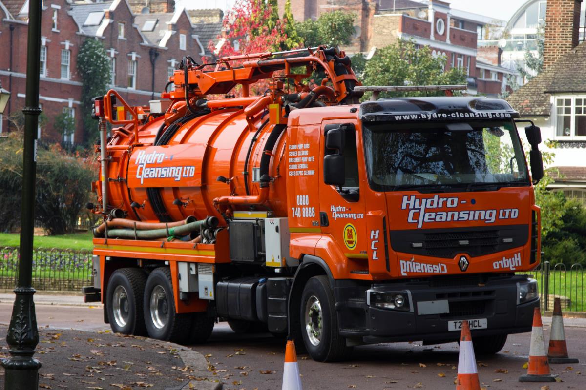 Portable Tanks for UK Agriculture & Industry - Liquid Storage Image 8